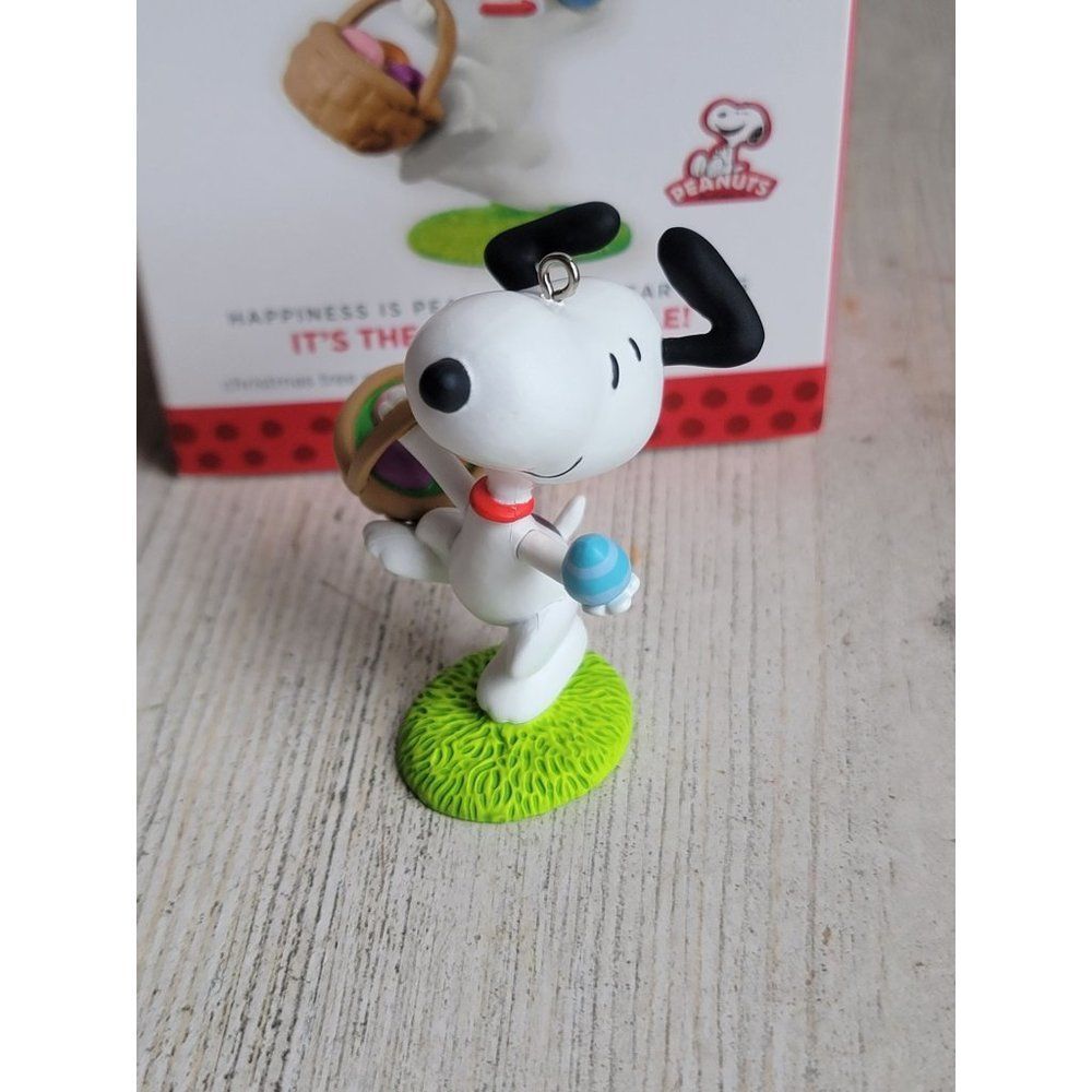 Hallmark it's the Easter beagle! Spring ornament Xmas